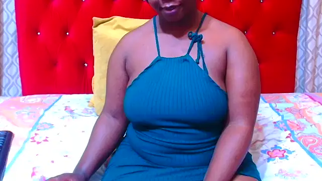 Snapshot of sexychocolatbox10 chatting on September 21, 2025, 5:45 am sexychocolatbox10 online show from September 21, 2025, 5:45 am
