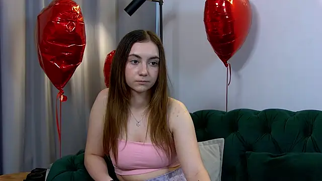 AmaliaLambert online show from February 16, 2025, 1:38 pm