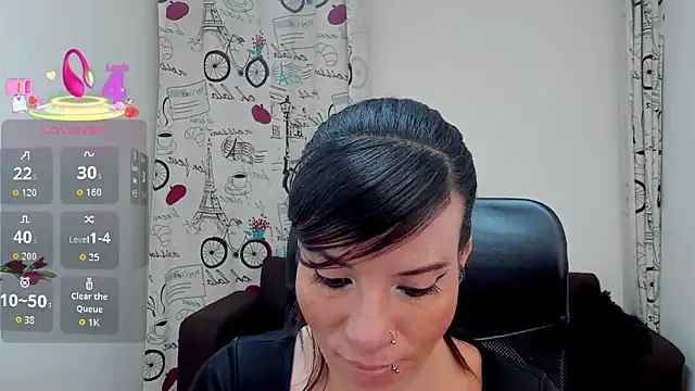 Snapshot of DanaaRey chatting on October 29, 2025, 2:16 pm DanaaRey online show from October 29, 2025, 2:16 pm