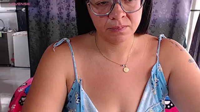 miia-big1boobs  online show from April 16, 2026, 3:13 pm