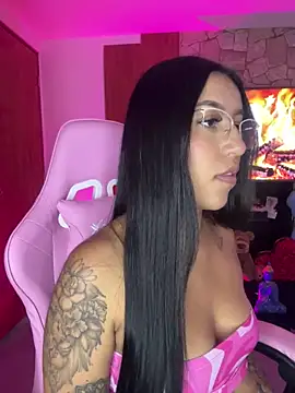 Tamara Roberts1 online show from January 14, 2025, 1:58 am