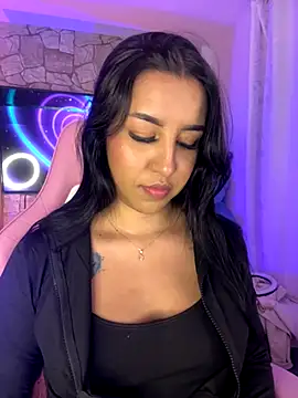 Tamara Roberts1 online show from November 26, 2025, 2:00 am