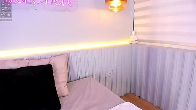 Snapshot of stephanymonroe chatting on September 27, 2025, 4:24 pm stephanymonroe online show from September 27, 2025, 4:24 pm