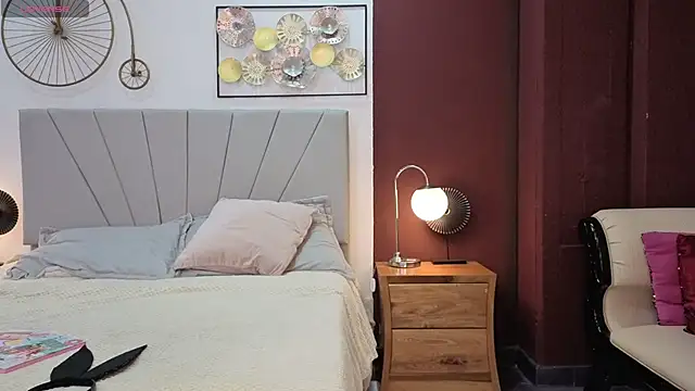 Snapshot of Gabriella_gh chatting on October 25, 2025, 7:58 pm Gabriella gh online show from October 25, 2025, 7:58 pm