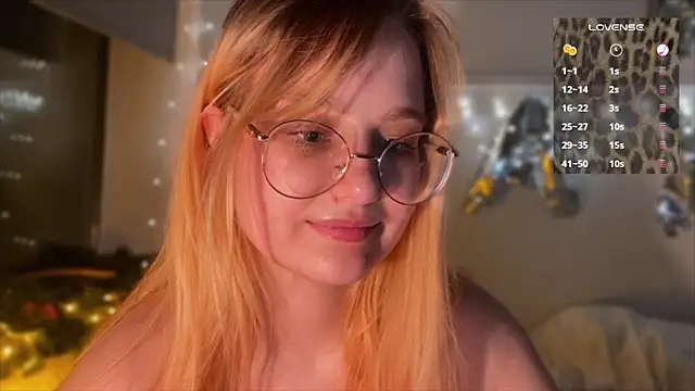 Snapshot of JacyWinslat chatting on February 5, 2025, 11:50 pm JacyWinslat online show from February 5, 2025, 11:50 pm