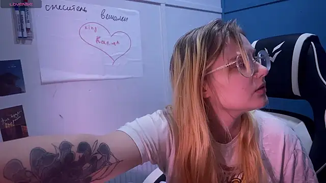 Snapshot of JacyWinslat chatting on March 9, 2025, 6:11 pm JacyWinslat online show from March 9, 2025, 6:11 pm