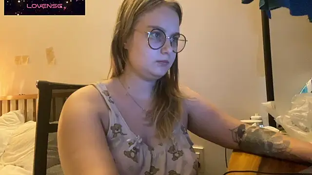 JacyWinslat online show from January 7, 2026, 12:54 pm