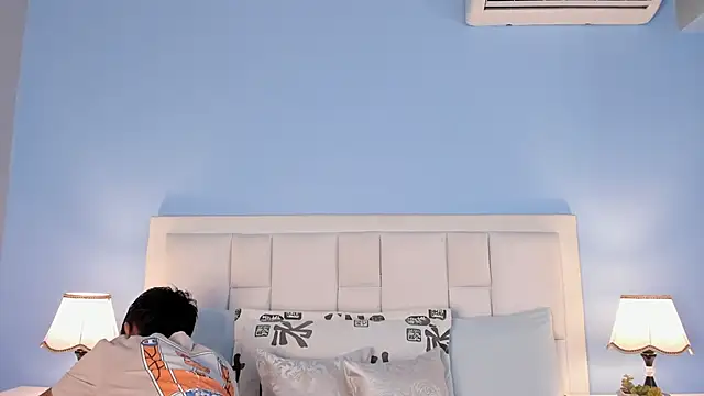 Nick Collins18 online show from September 20, 2025, 4:06 am