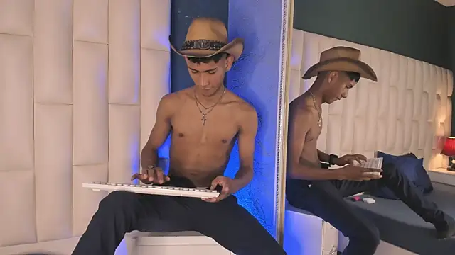 Nick Collins18 online show from March 8, 2025, 6:54 am