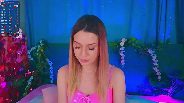 AlinaWalters online show from February 19, 2026, 8:28 pm