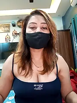 Cute-mona online show from January 15, 2026, 10:18 am