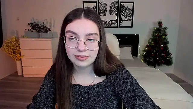 DaniellaLovely online show from December 22, 2024, 11:22 am