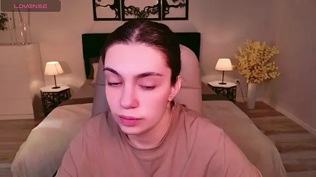 DaniellaLovely online show from November 9, 2025, 11:03 am