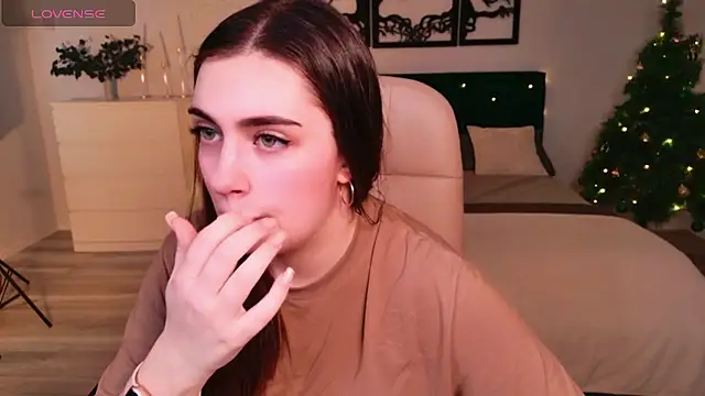 DaniellaLovely online show from January 11, 2026, 10:22 am