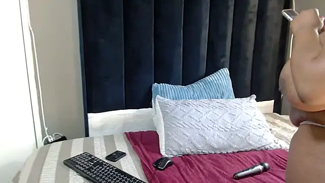 Sugarbabe242 online show from October 3, 2025, 2:18 pm