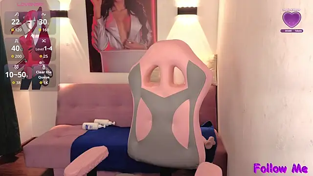 vittorialombardi   online show from November 13, 2025, 8:07 am