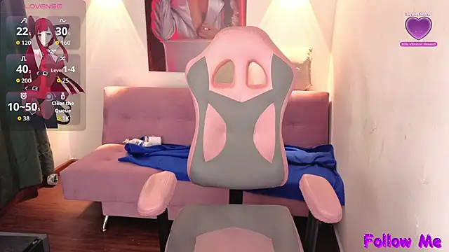 Snapshot of vittorialombardi__ chatting on October 10, 2025, 8:15 am vittorialombardi   online show from October 10, 2025, 8:15 am