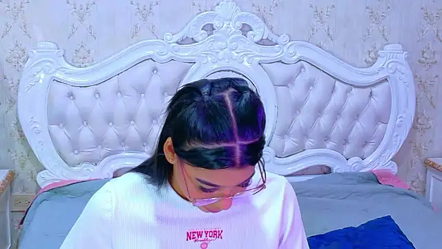 Snapshot of TiaraRosse chatting on January 17, 2026, 1:15 pm TiaraRosse online show from January 17, 2026, 1:15 pm