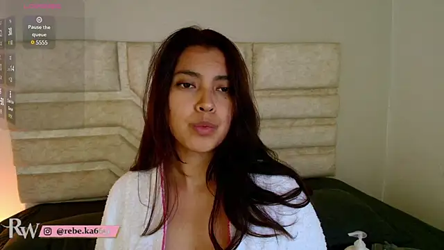 Snapshot of Rebeca_Williams_ chatting on March 11, 2025, 4:19 am Rebeca Williams  online show from March 11, 2025, 4:19 am