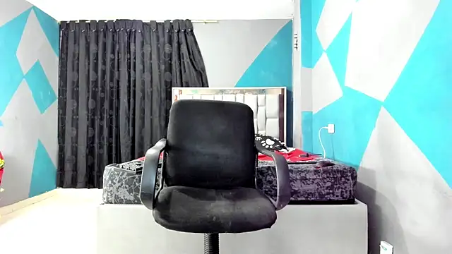 simookeler online show from February 20, 2025, 5:55 am