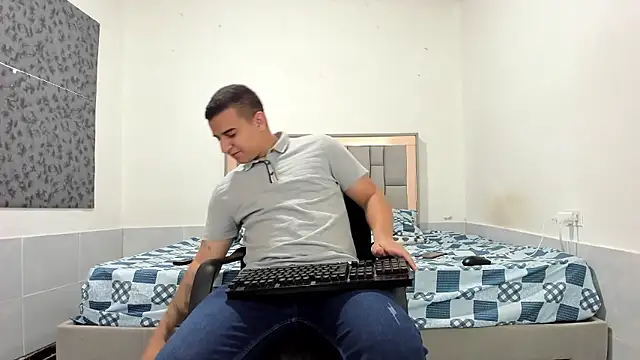 simookeler online show from January 7, 2026, 4:56 pm