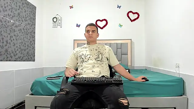 simookeler online show from October 16, 2025, 12:41 am