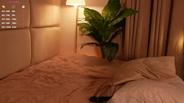 SweetHanson online show from April 19, 2026, 6:10 pm