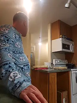 Bigtater1999 online show from March 5, 2026, 1:35 am