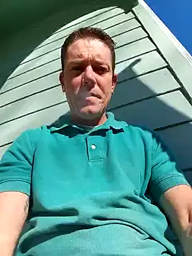 Snapshot of Bigtater1999 chatting on December 30, 2024, 7:53 pm Bigtater1999 online show from December 30, 2024, 7:53 pm