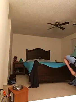 Bigtater1999 online show from November 11, 2025, 12:16 am