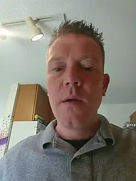 Bigtater1999 online show from July 12, 2026, 6:53 pm