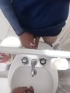 fercxxxho25 online show from September 19, 2025, 6:56 pm