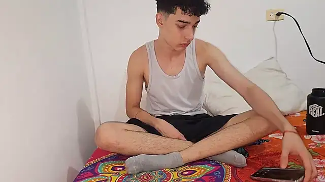 Snapshot of anjel_cute18 chatting on September 26, 2025, 4:52 am anjel cute18 online show from September 26, 2025, 4:52 am