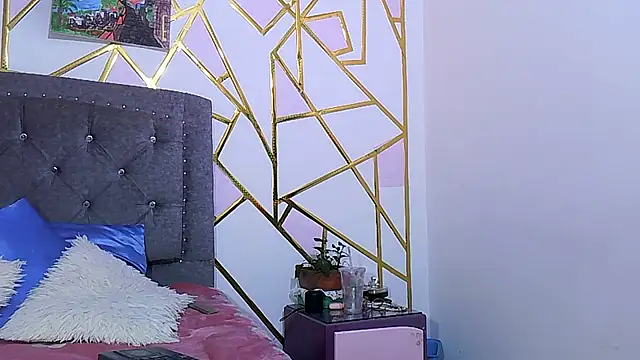 Snapshot of Zara47sweet chatting on October 23, 2025, 10:08 pm Zara47sweet online show from October 23, 2025, 10:08 pm