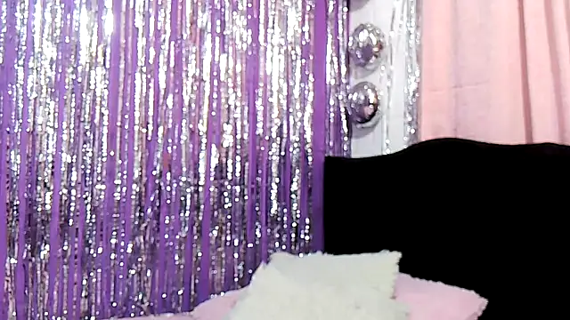 Snapshot of Zara47sweet chatting on March 2, 2025, 11:50 pm Zara47sweet online show from March 2, 2025, 11:50 pm