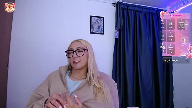 Soffy-brooks online show from April 13, 2026, 3:43 am