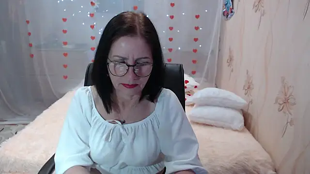 OlgaHottie online show from March 6, 2025, 9:14 am