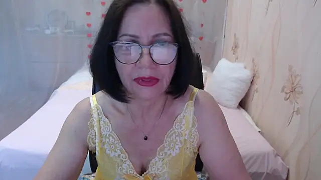 OlgaHottie online show from September 25, 2025, 11:00 pm