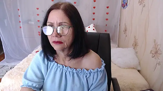 OlgaHottie online show from March 10, 2025, 5:33 am