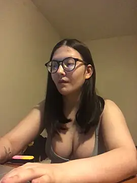 Prudie Gabriella online show from February 19, 2025, 7:16 pm