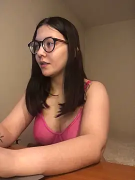 Prudie Gabriella online show from February 2, 2025, 2:02 pm