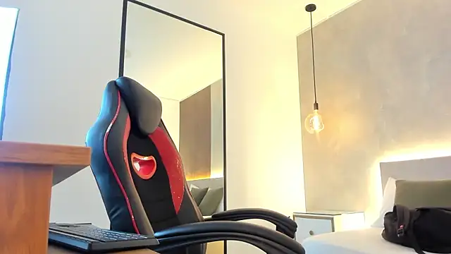 alma fenix online show from November 26, 2025, 12:49 pm