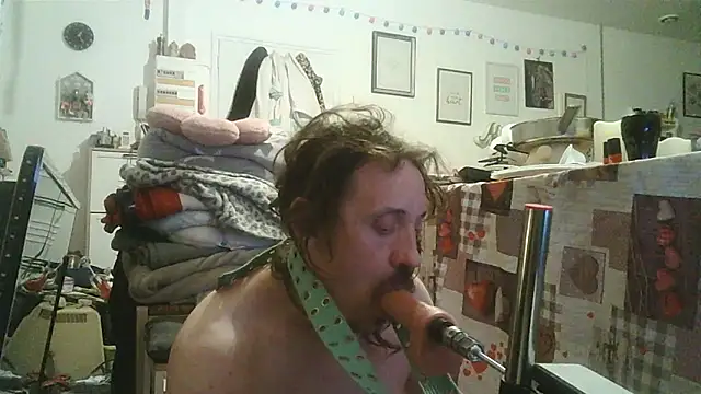 Snapshot of cyril020202 chatting on November 2, 2025, 11:32 pm cyril020202 online show from November 2, 2025, 11:32 pm