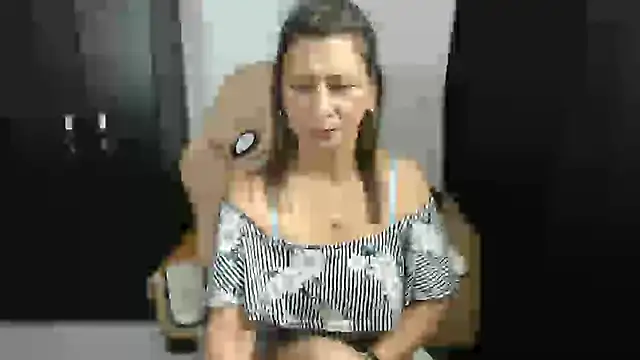 MafeJonesTaboo online show from October 10, 2025, 9:26 pm