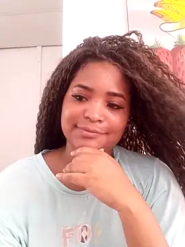 hilary-08 online show from September 23, 2025, 2:46 pm