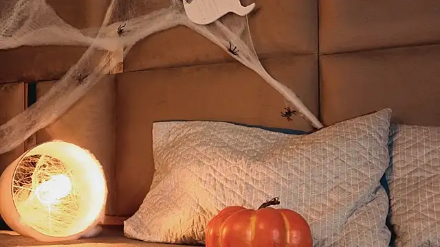 Snapshot of angelinepossy chatting on October 29, 2025, 9:58 pm angelinepossy online show from October 29, 2025, 9:58 pm