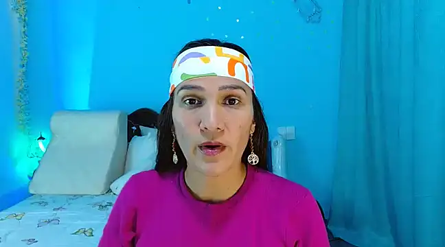 Snapshot of venus_swet_ chatting on February 8, 2025, 12:38 am venus swet online show from February 8, 2025, 12:38 am