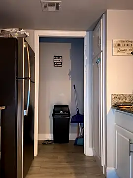 RainFallzxxz online show from October 8, 2025, 2:07 pm