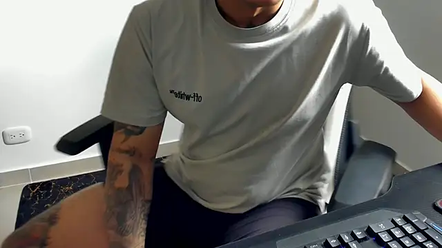 stebankechima online show from October 3, 2025, 4:30 pm