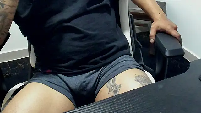 stebankechima online show from October 16, 2025, 12:52 am